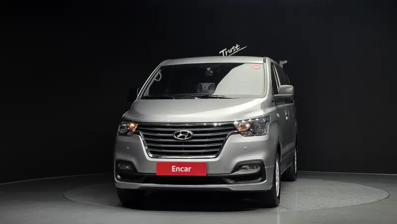 Hyundai Grand Starex