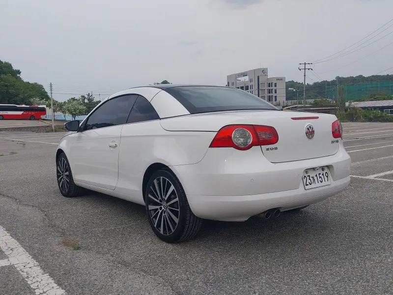 Volkswagen Eos