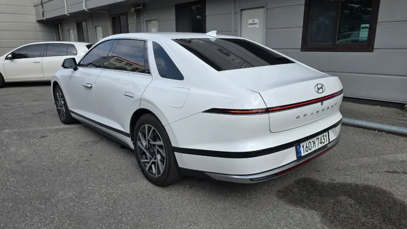 Hyundai Grandeur