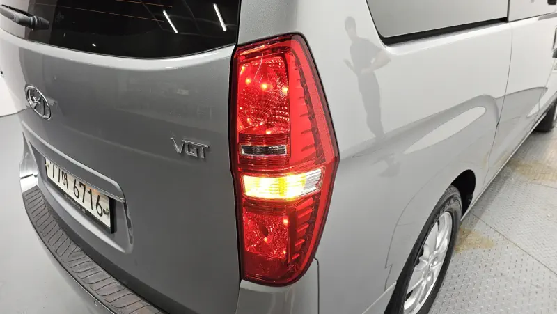 Hyundai Grand Starex