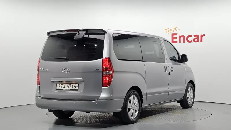 Hyundai Grand Starex