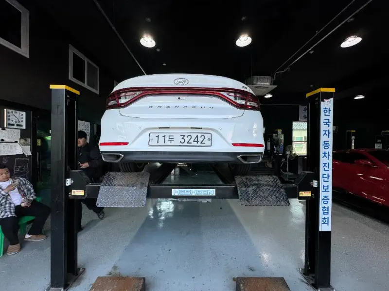 Hyundai Grandeur