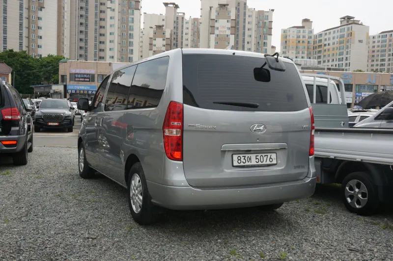 Hyundai Grand Starex