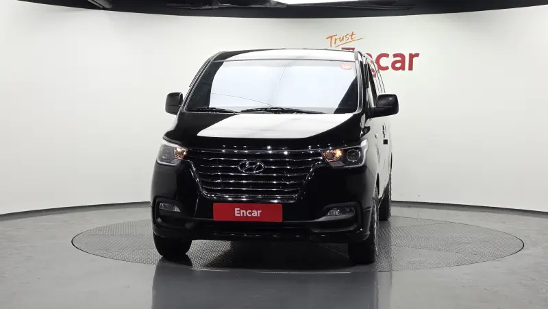 Hyundai Grand Starex