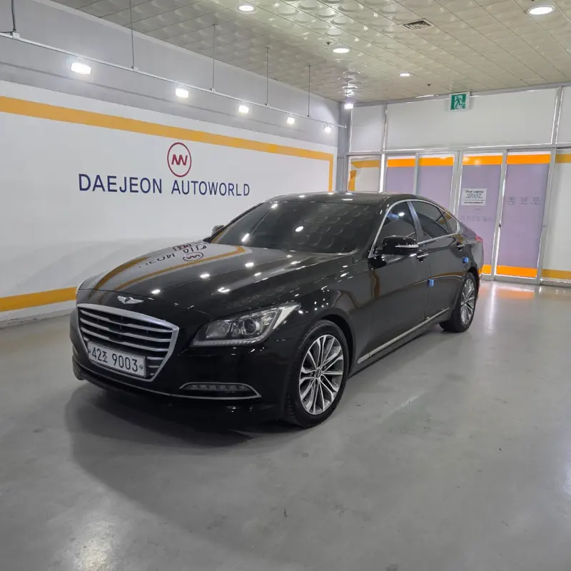 Hyundai Genesis