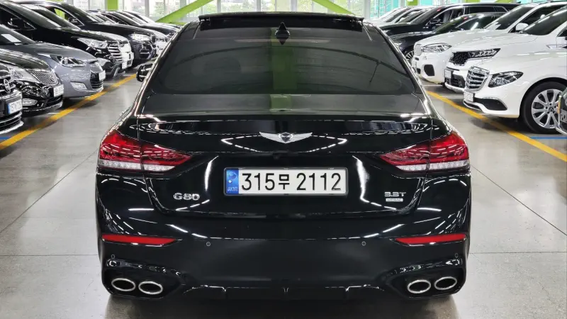 Hyundai Genesis