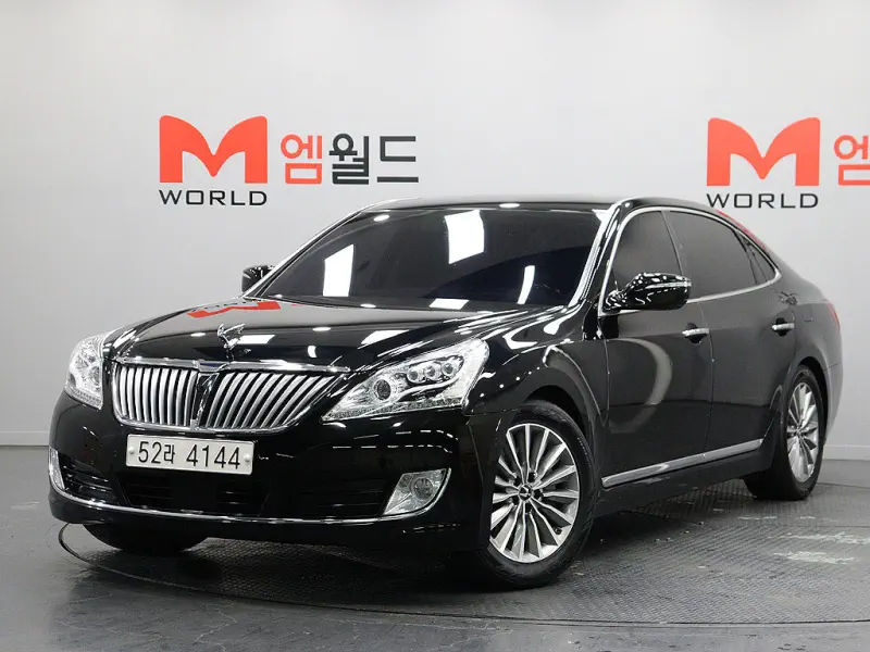 Hyundai Equus