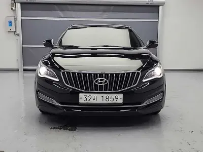 Hyundai Aslan