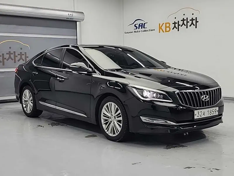 Hyundai Aslan