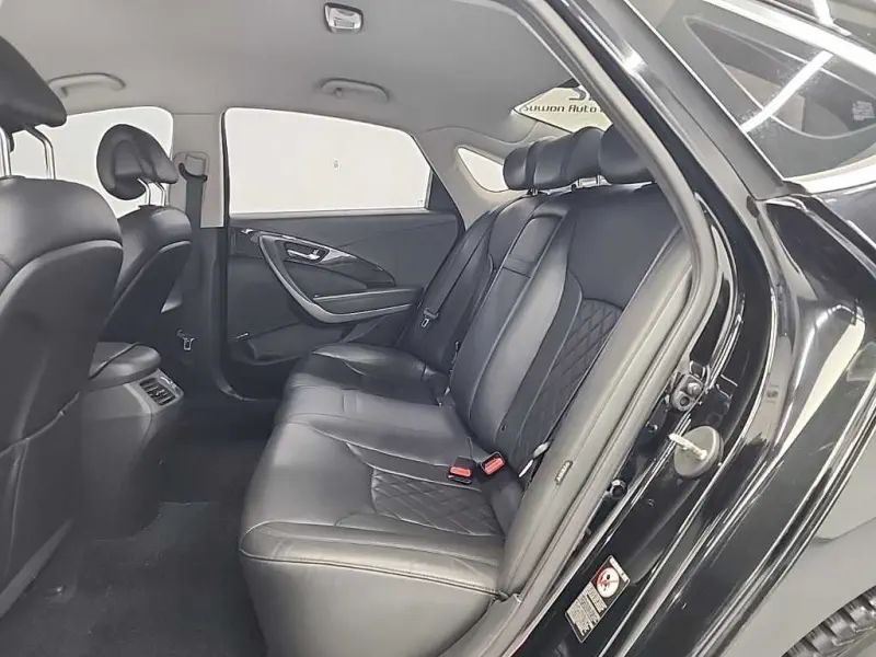 Hyundai Aslan