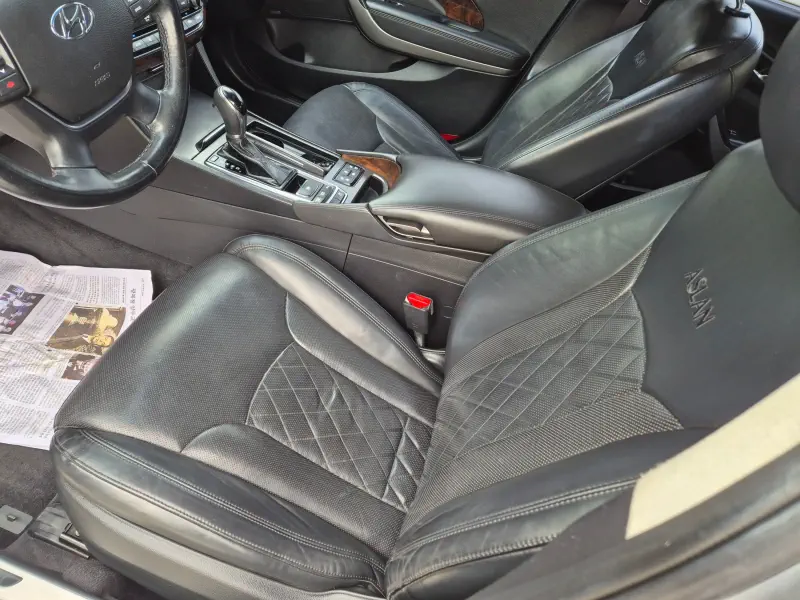 Hyundai Aslan