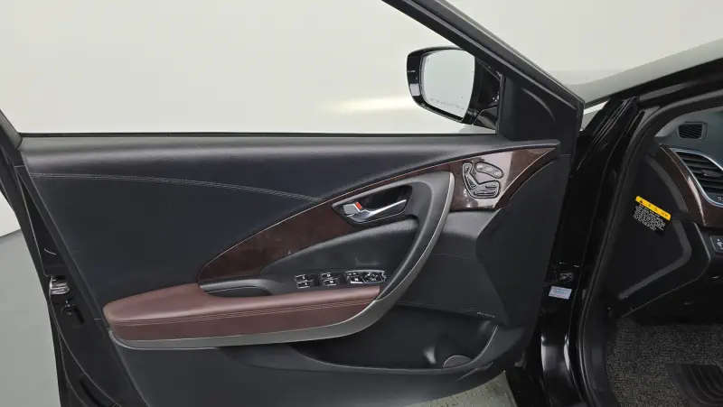 Hyundai Aslan
