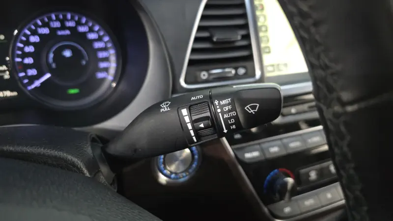 Hyundai Aslan