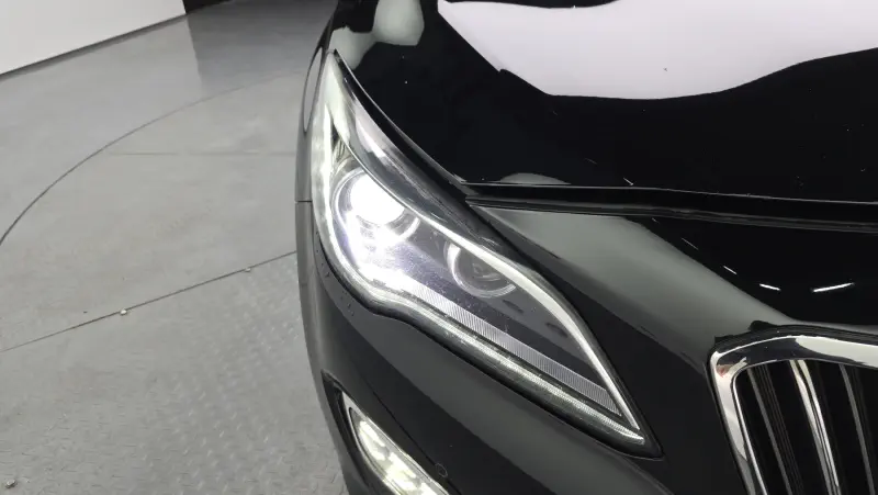 Hyundai Aslan