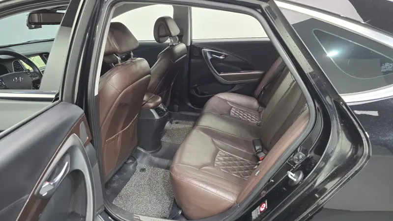 Hyundai Aslan