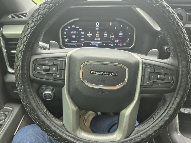 GMC SIERRA