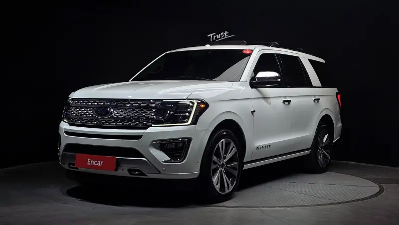 Ford EXPEDITION
