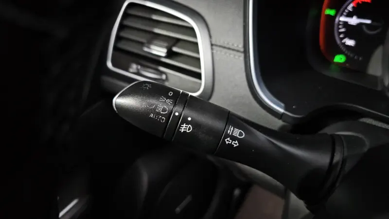 Renault SM6