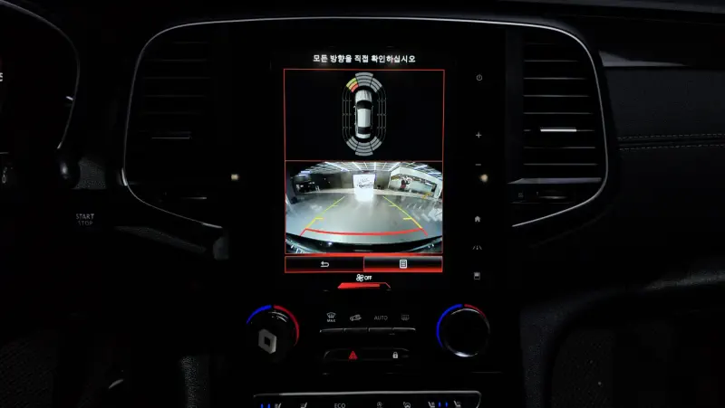 Renault SM6