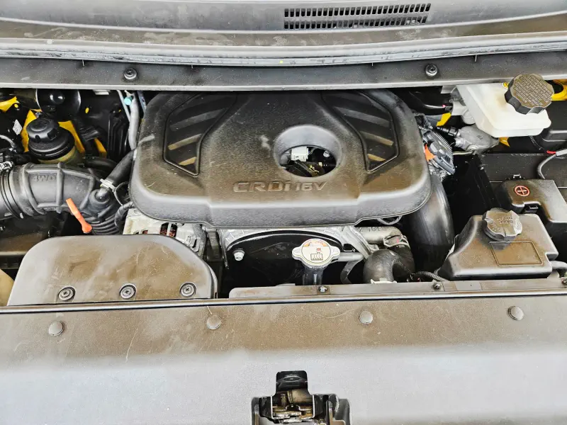 Hyundai Grand Starex