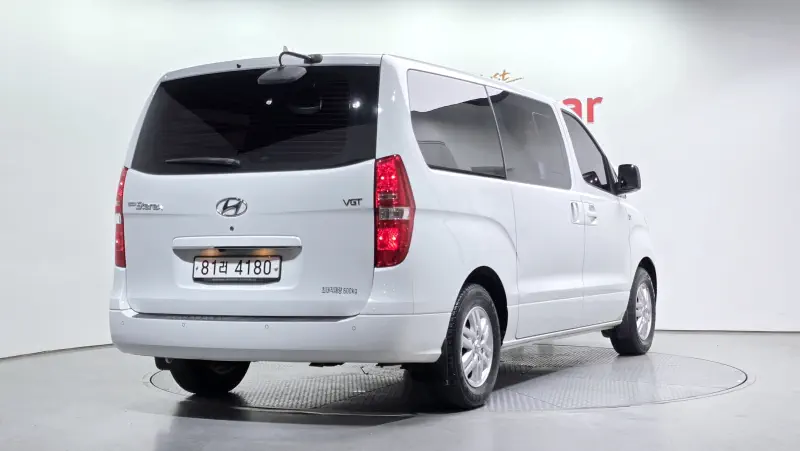 Hyundai Grand Starex