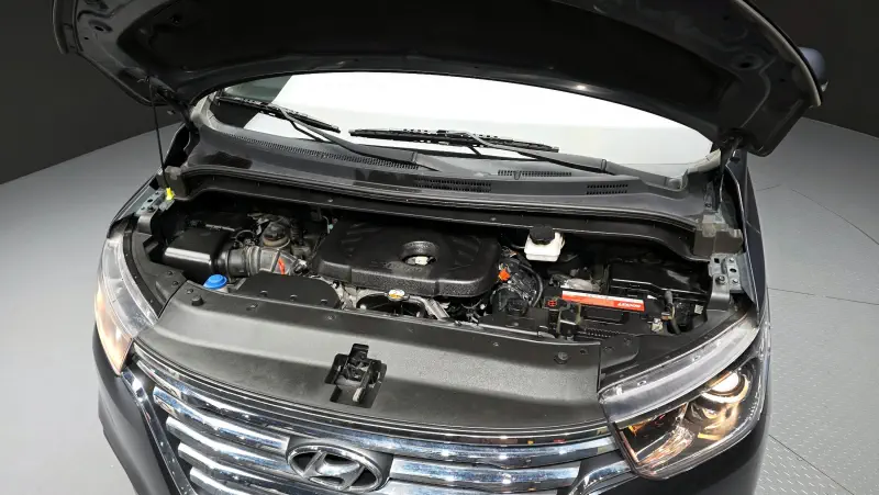 Hyundai Grand Starex