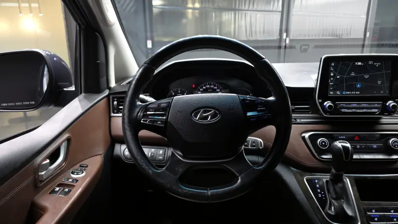 Hyundai Grand Starex