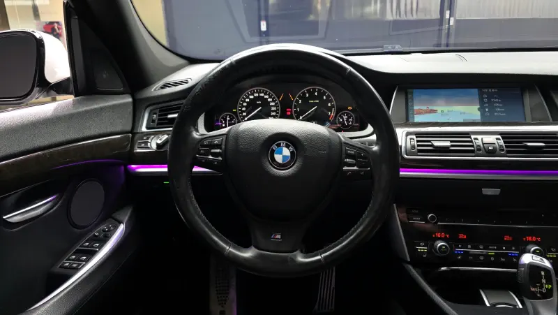 BMW 5-Series Gran Turismo