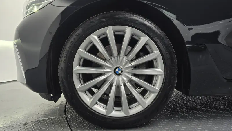 BMW 6-Series Gran Turismo