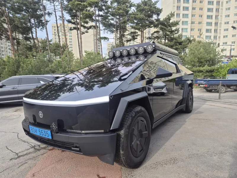 Tesla Cybertruck