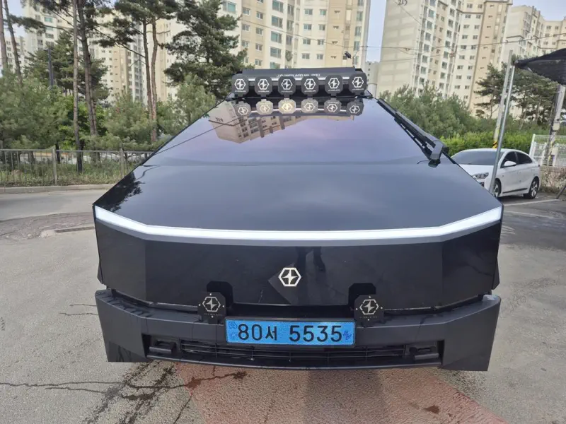 Tesla Cybertruck