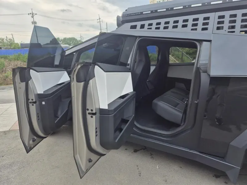 Tesla Cybertruck