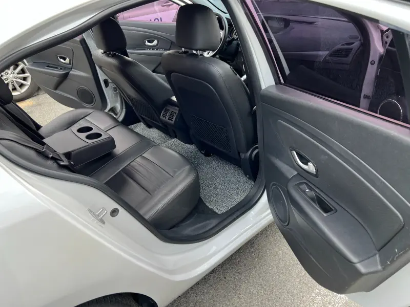 Renault Samsung SM3 Z.E.