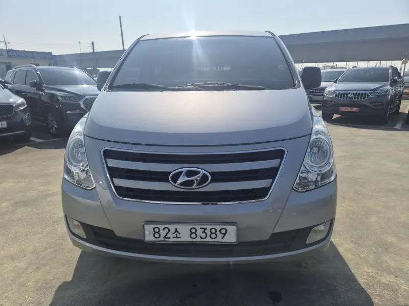 Hyundai Grand Starex