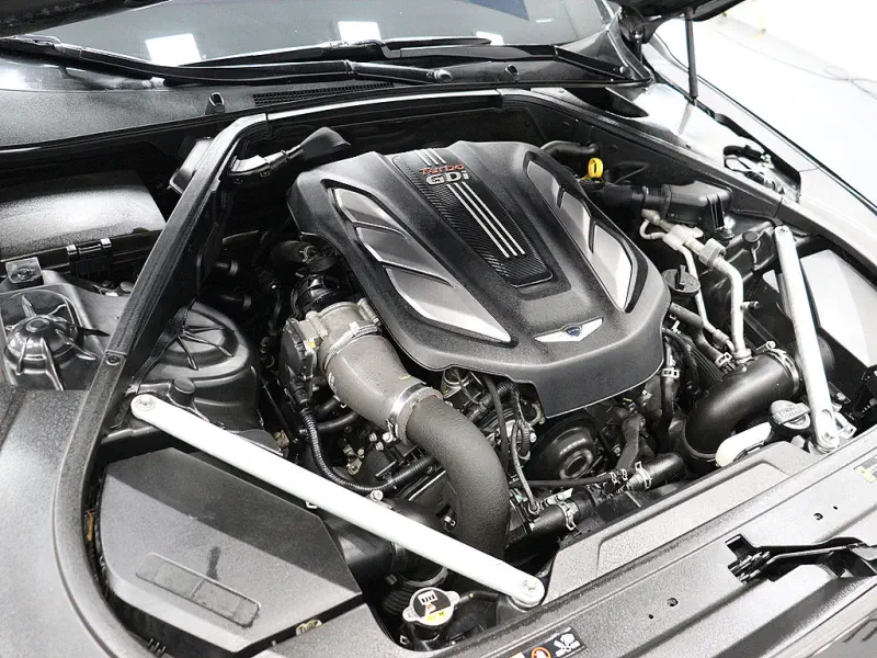 Genesis EQ900