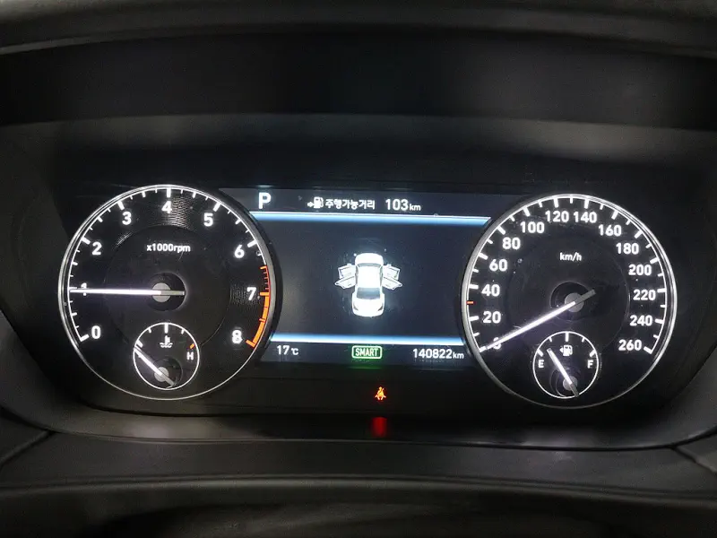 Genesis EQ900