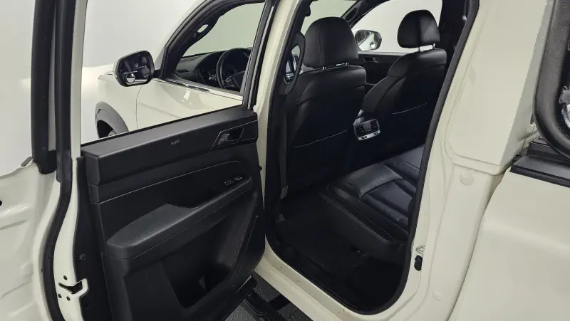 SsangYong Rexton Sports Khan