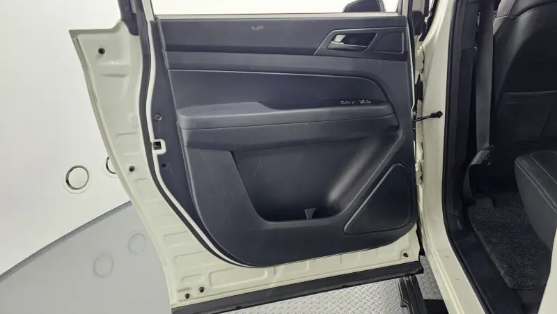 SsangYong Rexton Sports Khan