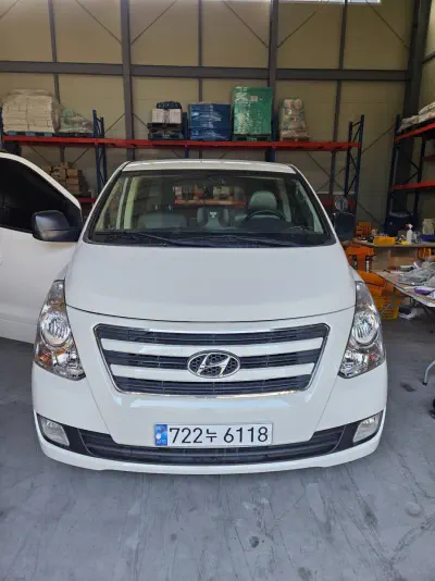Hyundai Grand Starex