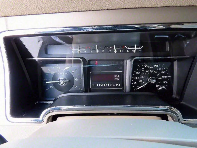 Lincoln Navigator
