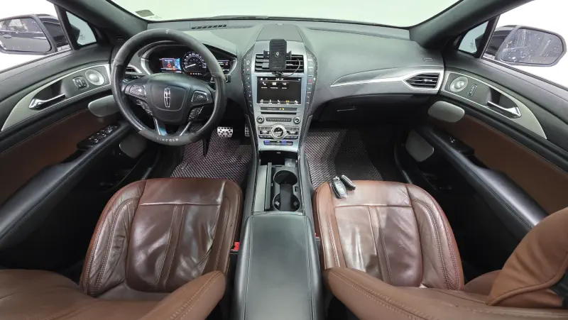 Lincoln MKZ