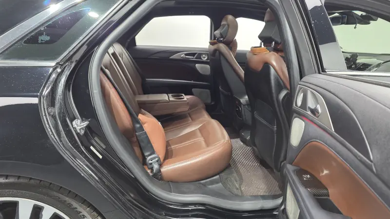 Lincoln MKZ