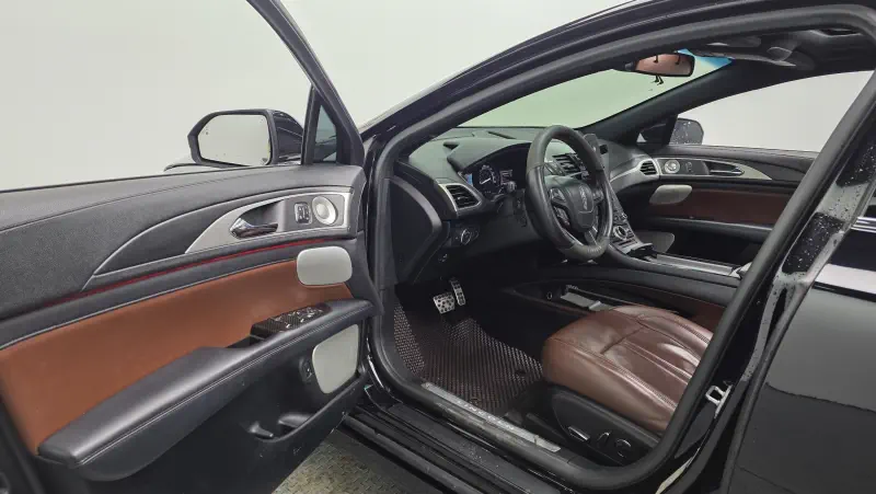 Lincoln MKZ