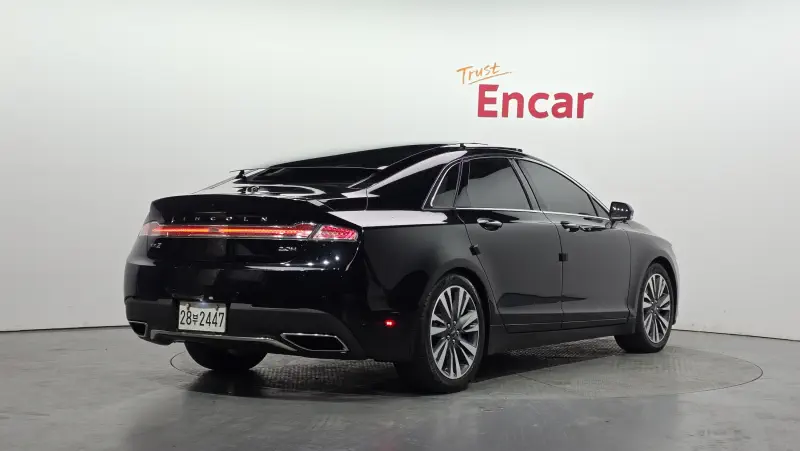 Lincoln MKZ