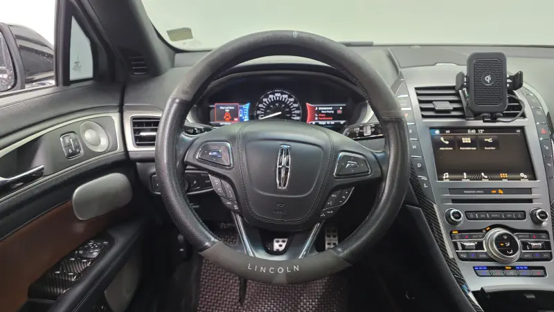 Lincoln MKZ