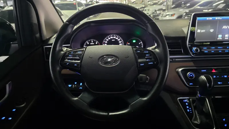 Hyundai Grand Starex