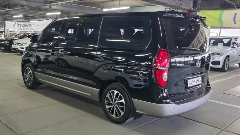 Hyundai Grand Starex