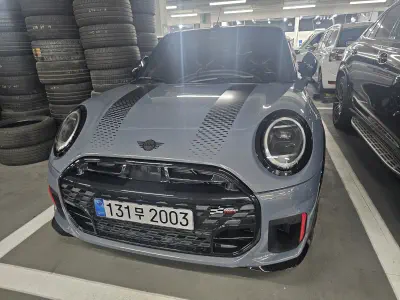 MINI Cooper Convertible