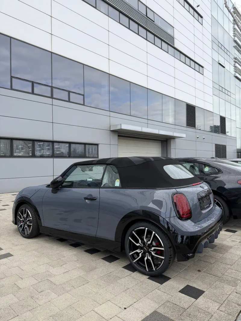 MINI Cooper Convertible