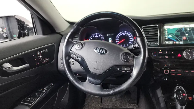 Kia K9